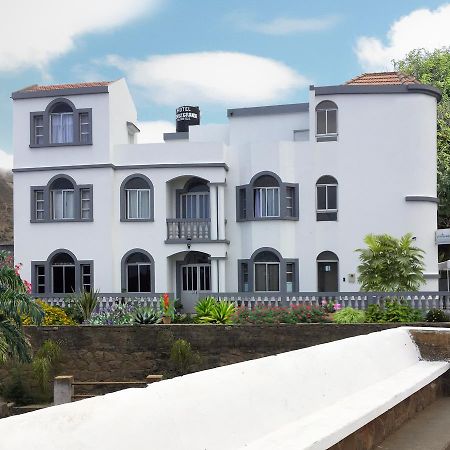 Hotel Cruz Grande-Brava Vila Nova Sintra Екстериор снимка
